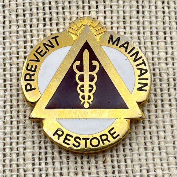 US Army Pin Fort Riley Dental Activity Unit Crest Vintage DENTAC DUI Prevent - Picture 6 of 6